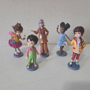 Disney's  Fancy Nancy  series. FIgures Set Of 5